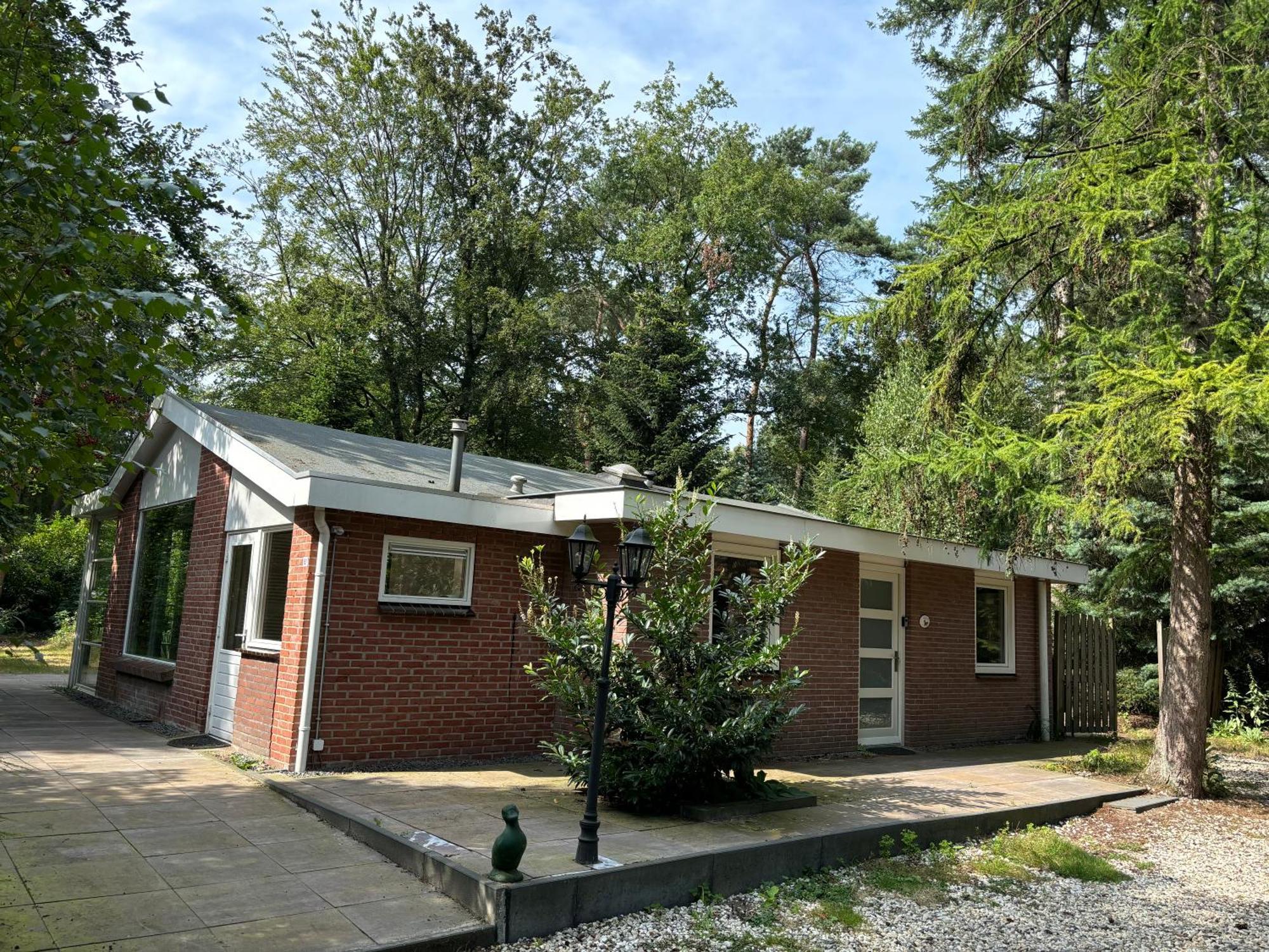 Relaxen In Het Bos Met Privesauna 霍尔顿 外观 照片