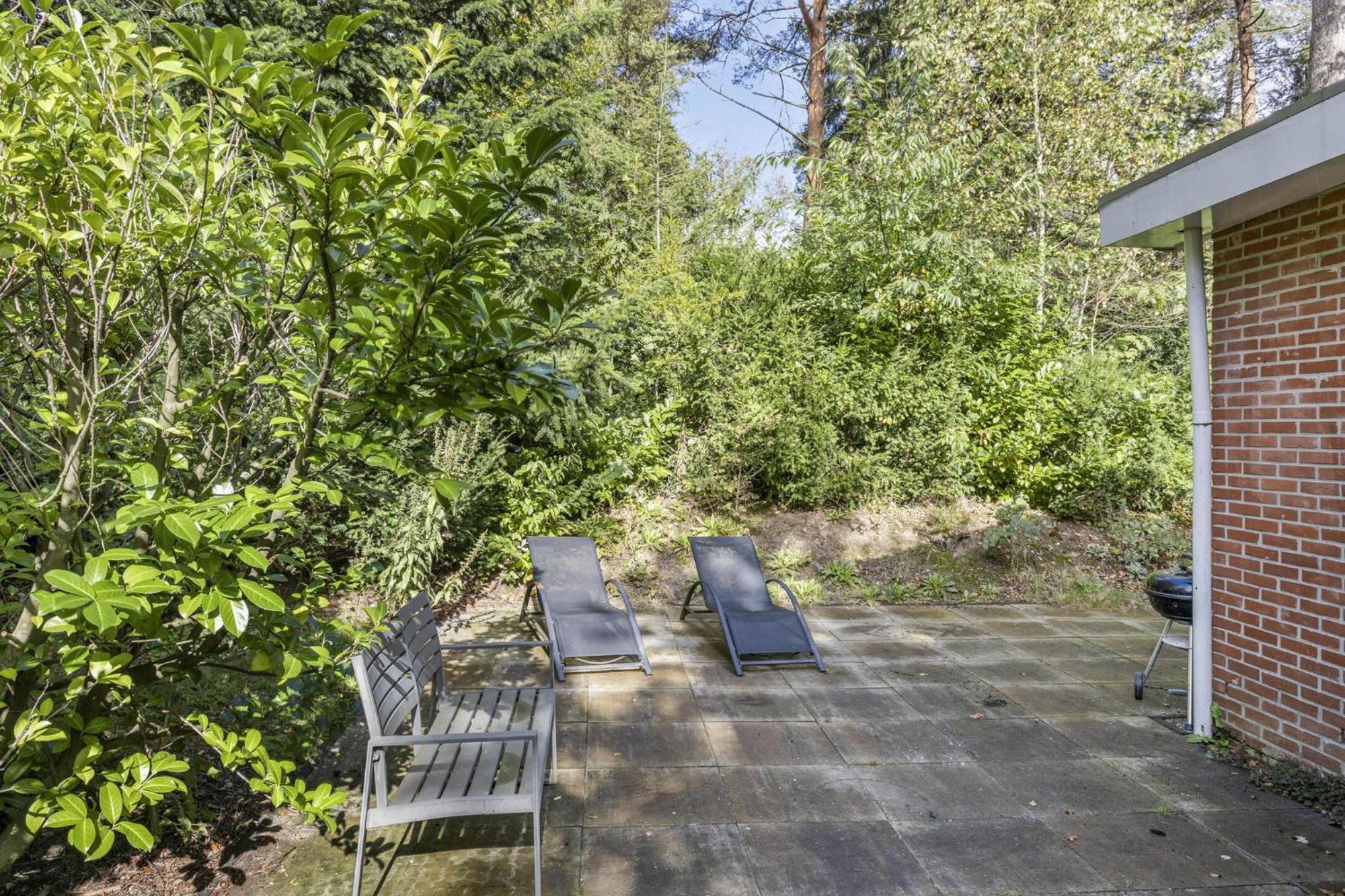 Relaxen In Het Bos Met Privesauna 霍尔顿 外观 照片