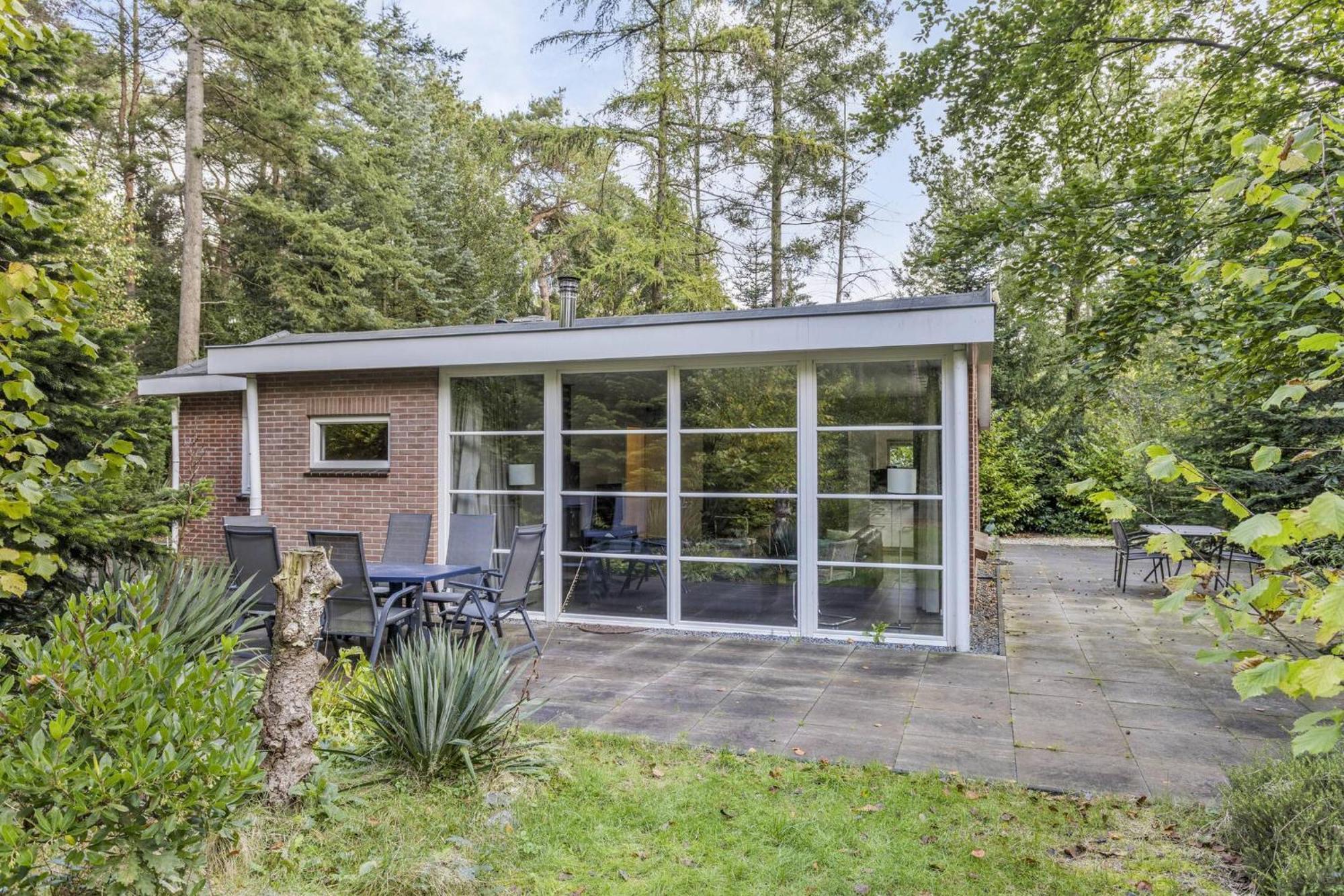 Relaxen In Het Bos Met Privesauna 霍尔顿 外观 照片