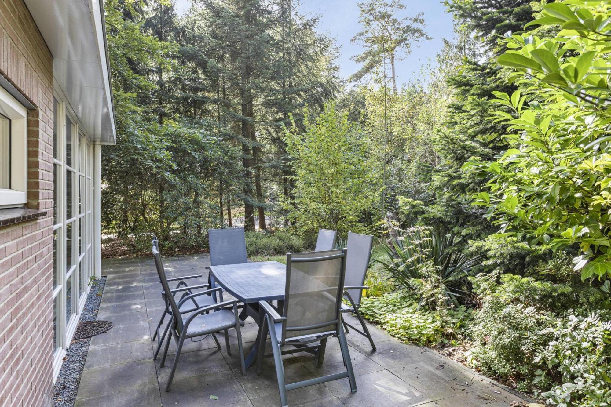 Relaxen In Het Bos Met Privesauna 霍尔顿 外观 照片